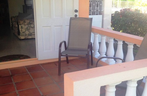 Bagatelle Terrace House | Spacious 3 Bedroom 2 Bathroom house. Good Location near the West Coast, Sleeps 6