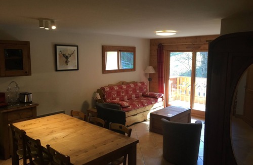 Les Esserts Apartment | Spacious 3 Bedroom Apartment Right on the Slopes