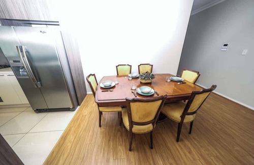 North Rocks Apartment | Spacious 3 bedroom apt lift access near Parramatta