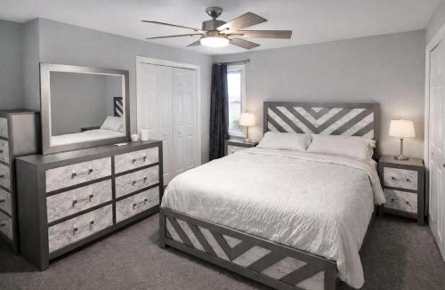 Worcester House | Spacious 3 bedroom duplex home inside Worcester