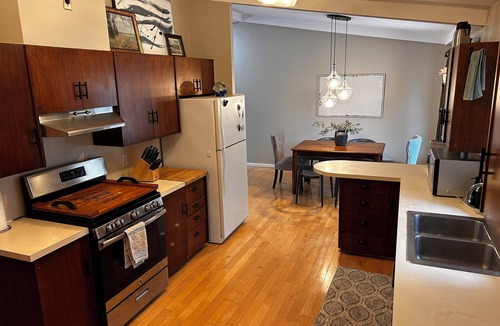 Brighton House | Spacious 3-bedroom house in beautiful Brighton.