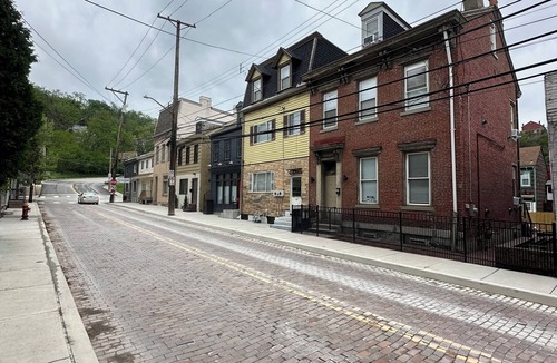 East Allegheny House | Spacious 3-bedroom townhome in Pittsburgh's famous Northside.