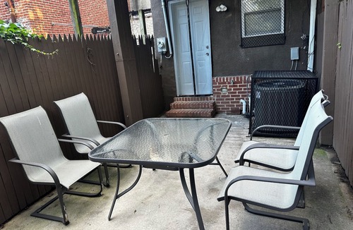 Downtown Baltimore House | Spacious 3 bedroom Townhome in the heart of Baltimore