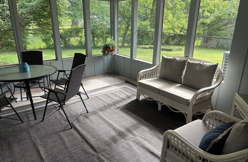 Brookline Station House | Spacious 3 bedroom 3 Bath & bonus room house in marvelous Springfield with AC