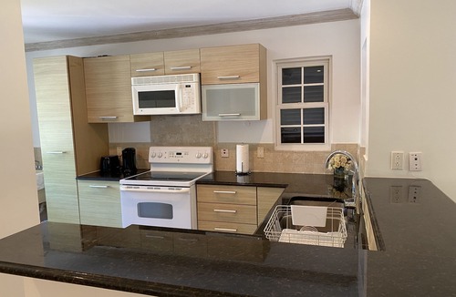 Porters House | Spacious 3 Bedroom West Coast Townhouse
