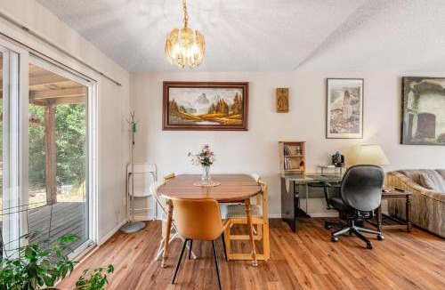 Briargate House | Spacious 3 BR Mountain View Home Colorado Springs