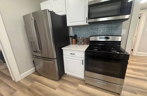 Danville House | Spacious 3bd/1b home - .9 miles to Casino