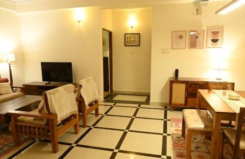Varanasi Apartment | Spacious 3BHK with Lift and Free Parking