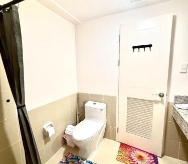 Pasig Apartment | Spacious 3BR 2 balcony Resort vibes near BGC