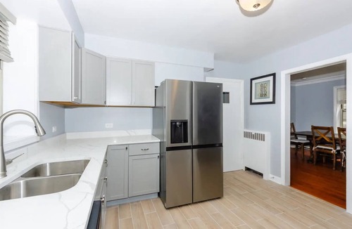 West Ridge Apartment | Spacious 3BR/2BA Apartment - Smart Lock & 85" TV - Near Downtown
