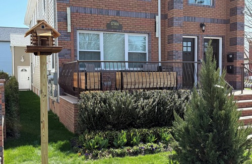 Queens House | Spacious 3BR 2BA Apt Near JFK