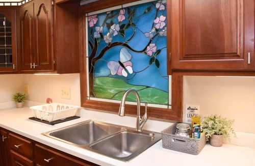 Decatur House | Spacious 3BR 3BA 5 bds Decatur Townhouse