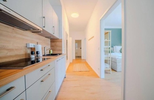 Gesundbrunnen Apartment | Spacious 3BR Apartment in Central Berlin Near Major Attractions