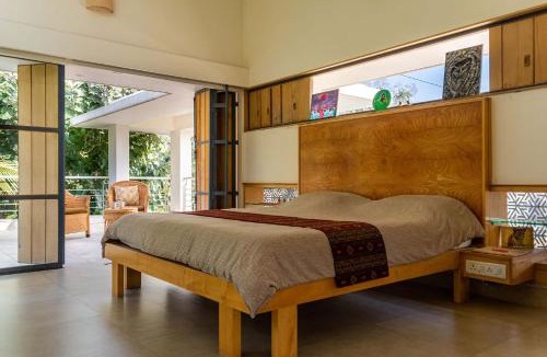 Shrirangapattana Villa | Spacious 3BR Daveys Townhouse with Private Lawn Pet Friendly and Complimentary Breakfast