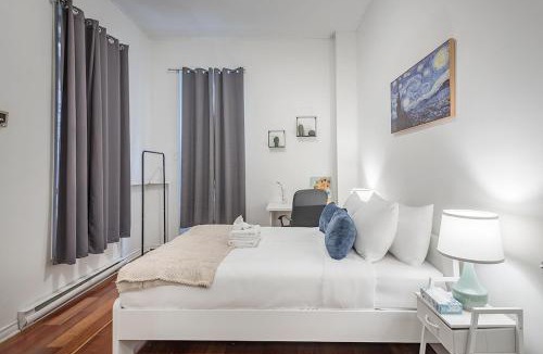 Shaughnessy Village Apartment | Spacious 3BR Downtown - 2 Queen & Bunk & Sofa Bed