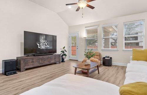 Leander Apartment | Spacious 3BR Getaway w Dedicated Office Sleeps 5