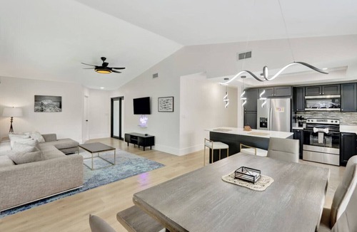Lauderhill House | Spacious 3BR Home w/Hot Tub, BBQ & Parking