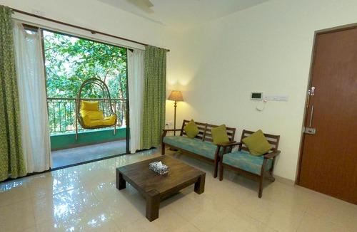 Betim Apartment | Spacious 3BR Oasis with Wi-Fi short Drive to Panjim & Casinos C1-101