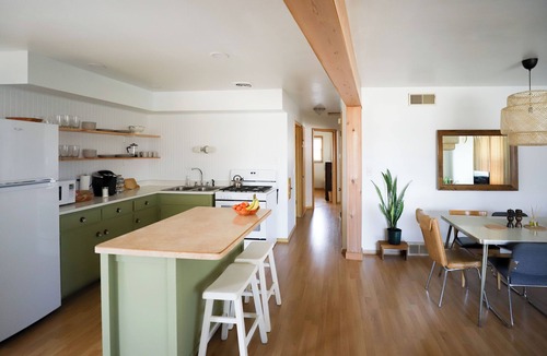 Milwaukee House | Spacious 3BR Ranch Retreat Open-Concept Living Family-Friendly Comfort