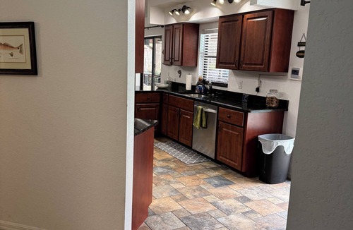 Crystal River House | Spacious 3BR Retreat with Pool & Large Yard in Crystal Manor—Ideal for Boats/RVs