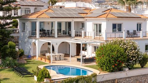 Torreblanca Villa | Spacious 3BR Villa with Pool and Sea Views