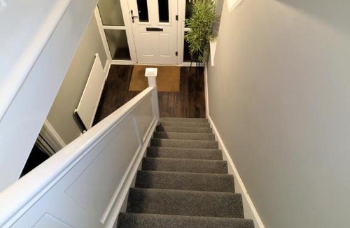 Staple Hill Apartment | Spacious 4 BDR House By WillCo Property Short Lets & Serviced Accommodation Bristol With Free Parking & Ideal for Families, Contractors