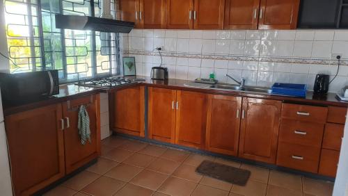 Suva Apartment | Spacious 4-bdrm fully self-contained WIFI, Parking