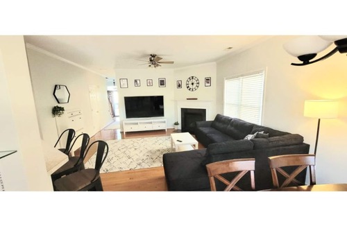Midlothian House | Spacious 4 bed/3 bath home with 2 car garage. Great neighborhood.