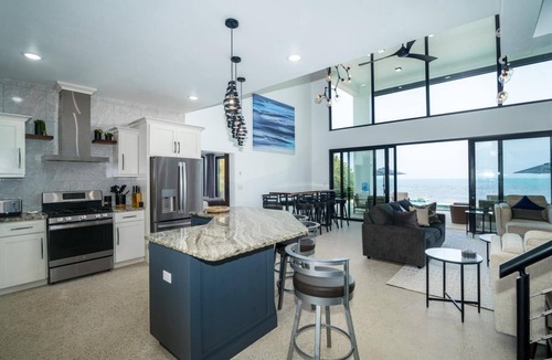 Placencia Villa | Spacious 4-Bed Villa in Placencia Village w/Pool!