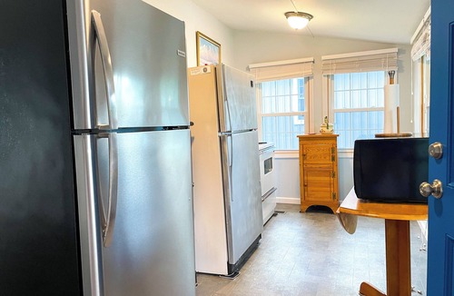 Russells Point House | Spacious 4-bedroom Waterfront house in beautiful Russells Point with WiFi!