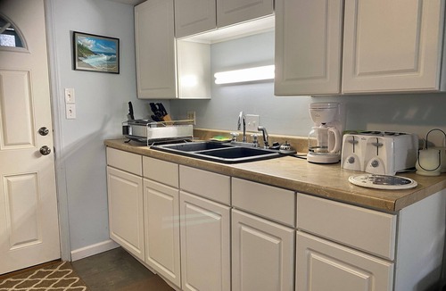Russells Point House | Spacious 4-bedroom Waterfront house in beautiful Russells Point with WiFi!