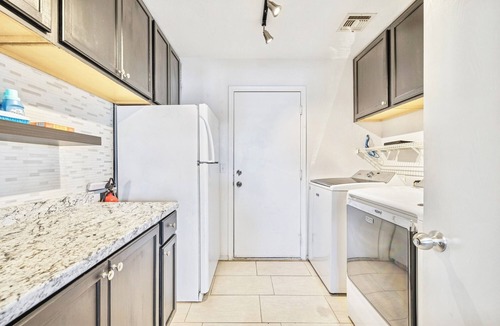San Tan Valley House | Spacious 4-bedroom house with massive backyard and heated pool