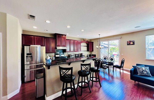 Castro Valley House | Spacious 4-bedroom house in lovely Castro Valley with WiFi