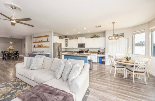 Laveen Ranch House | Spacious 4-bedroom/3-Bath house with pool and 8-person Spa in lovely Phoenix