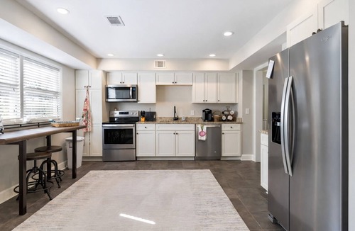 Cartersville House | Spacious 4 Bedroom Allatoona Lake House Perfect for a Comfortable Getaway