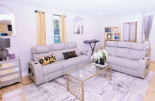Danville House | Spacious 4-bedroom building in lovely Danville with AC