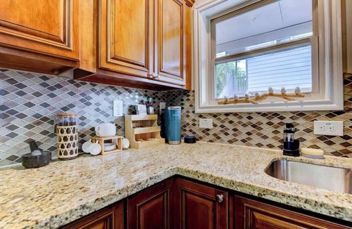 MacGregor House | Spacious 4-Bedroom Duplex in the Heart of Houston