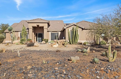 Red Dog Ranch House | Spacious 4-bedroom house in charming Cave Creek with WiFi, AC