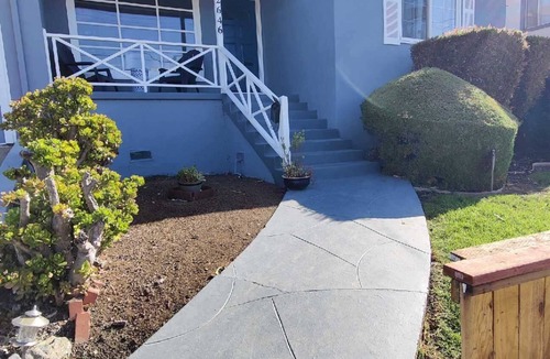 El Cerrito House | Spacious 4-bedroom house with AC, in El Cerrito CA with views of Mt. Tamalpais,