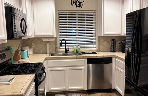 Ridgecrest House | Spacious 4-bedroom house, perfect for entertaining in the heart of Ridgecrest.