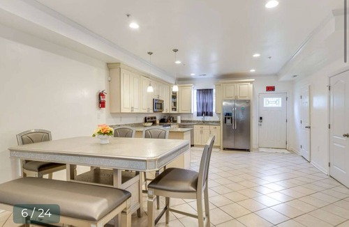 Washington House | Spacious 4-bedroom house in charming Washington with WiFi, AC