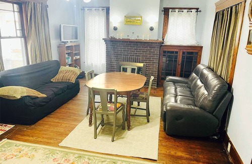 Mansfield House | Spacious 4-bedroom house with AC, WiFi in Mansfield