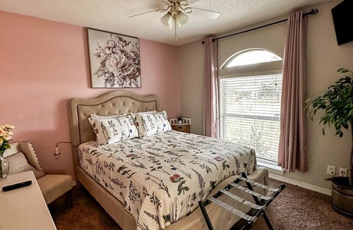 Florida Panhandle House | Spacious 4-bedroom house in beautiful Milton w/WiFi and AC. 30min to Pensacola