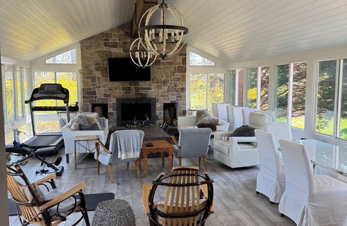 Convent Station House | Spacious 4-bedroom in Morristown RedBulls Practice Fields and MetLife Stadium