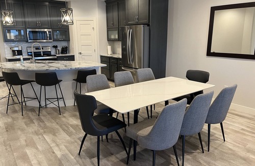 Arnolds Park Condo | Spacious 4 Bedroom Lakefront Luxury. Panoramic Views & 6 waterpark passes at BB.