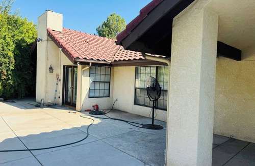 Bakersfield House | Spacious 4-bedroom house in lovely Bakersfield country club area with pool