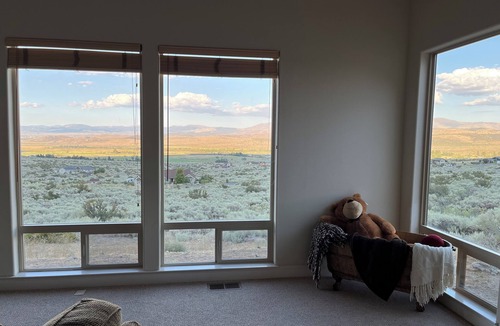 Mesa Vista House | Spacious 4-bedroom house overlooking the Carson Valley with AC