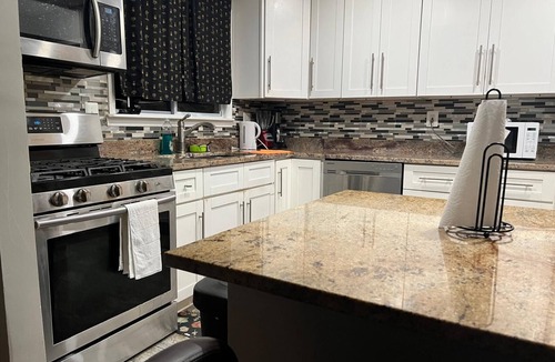 Milford Mill House | Spacious 4-bedroom building in peaceful Randallstown with AC
