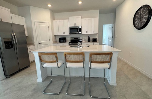 Rotonda Lakes House | Spacious 4-bedroom home in Rotonda West, located NEAR BEACHES AND GOLF COURSES.