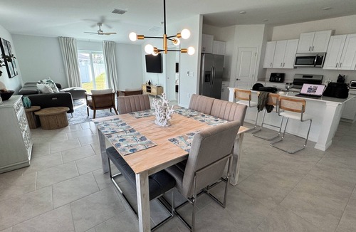 Rotonda Lakes House | Spacious 4-bedroom home in Rotonda West, located NEAR BEACHES AND GOLF COURSES.